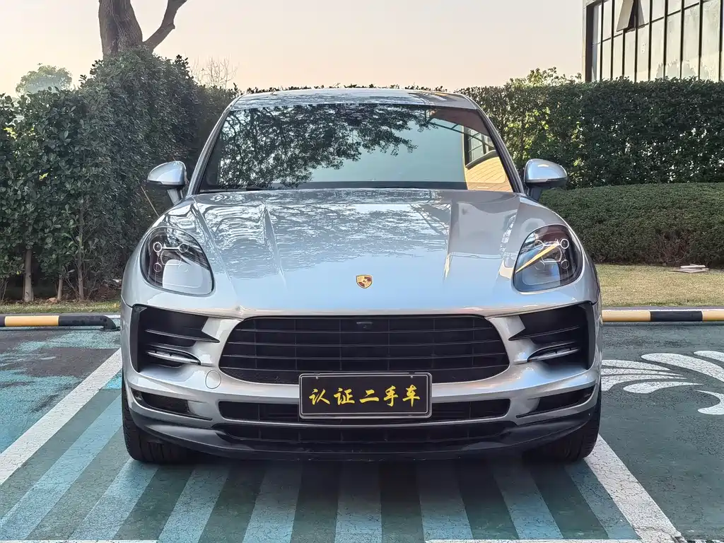 Porsche Macan 2021 — фото 2