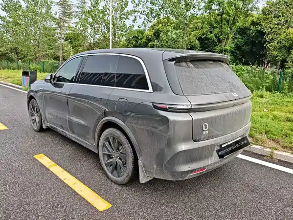 Li Auto L8 2023