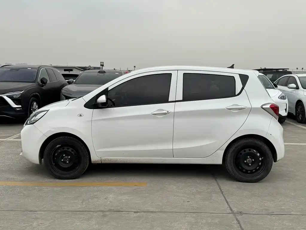 Changan Benben E-Star 2022 — фото 2