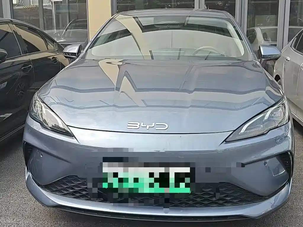 BYD Seal 05 DM-i 2025 — фото 1