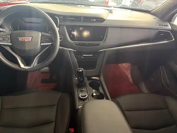 Cadillac XT6 2023
