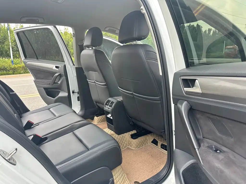 Volkswagen Golf Jialu 2018 — фото 18