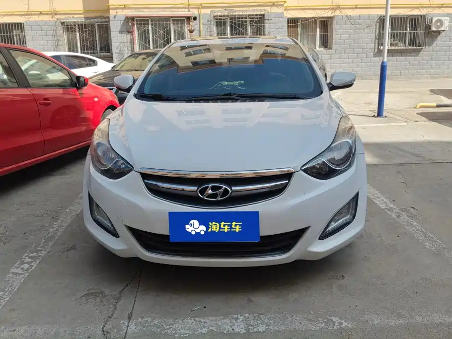 Hyundai Elantra Langdong 2015 — фото 2