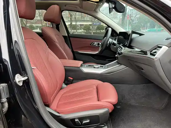 BMW 3 Series 2024