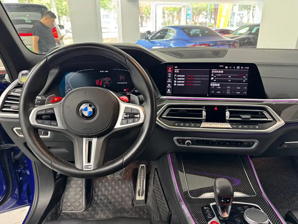 BMW X5 M 2021 — фото 14