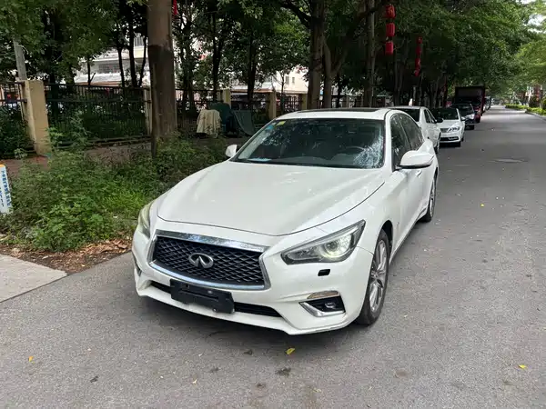 Infiniti Q50L 2018
