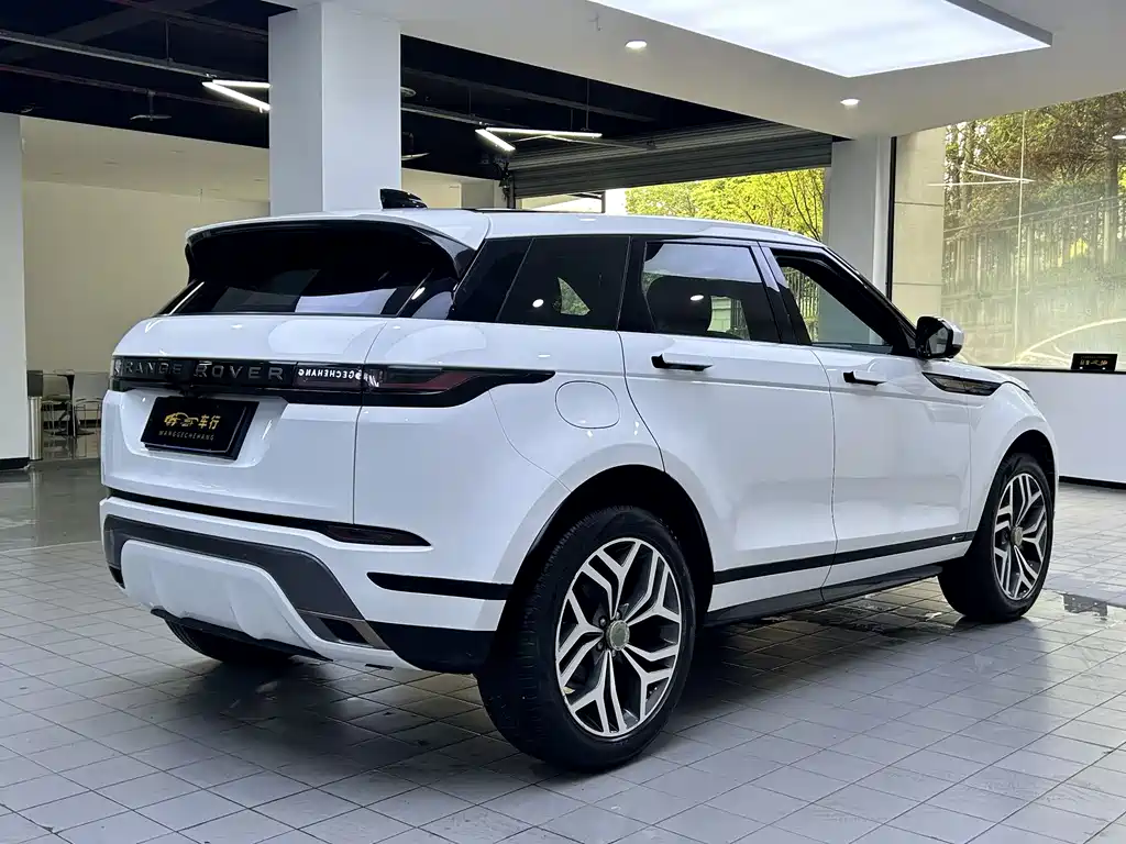 Land Rover Evoque 2020 — фото 12