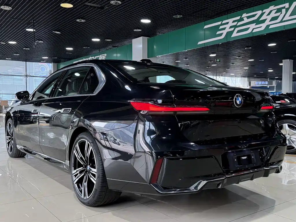 BMW 7 Series 2026 — фото 15
