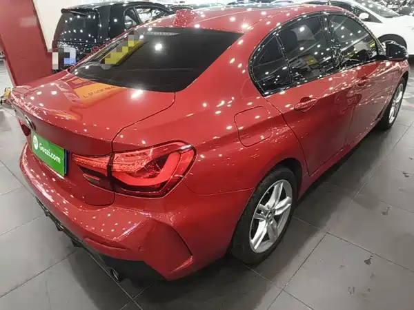 BMW 1 Series 2021