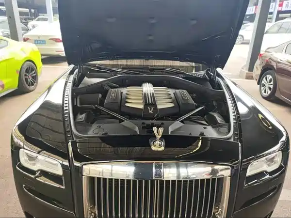 Rolls-Royce Ghost 2015