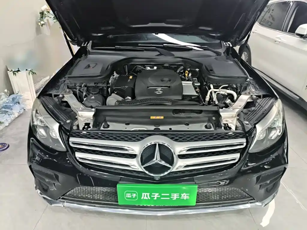 Mercedes-Benz GLC 2018 — фото 20