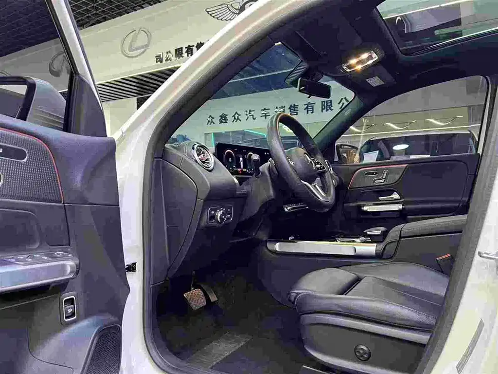 Mercedes-Benz GLB 2020 — фото 4