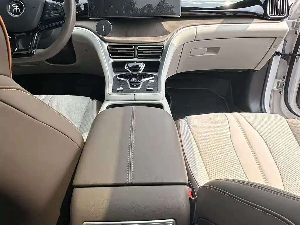 BYD Song Pro New Energy 2023 — фото 12