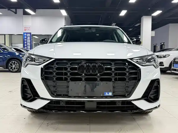 Audi Q3 2022