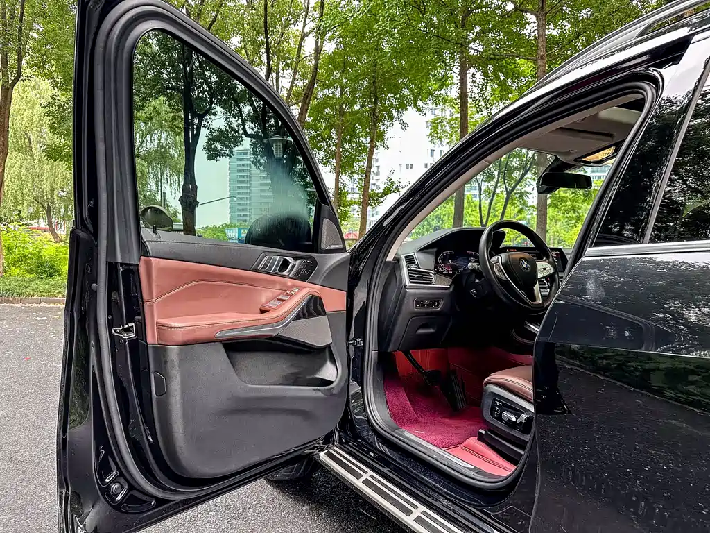 BMW X7 2022 — фото 12