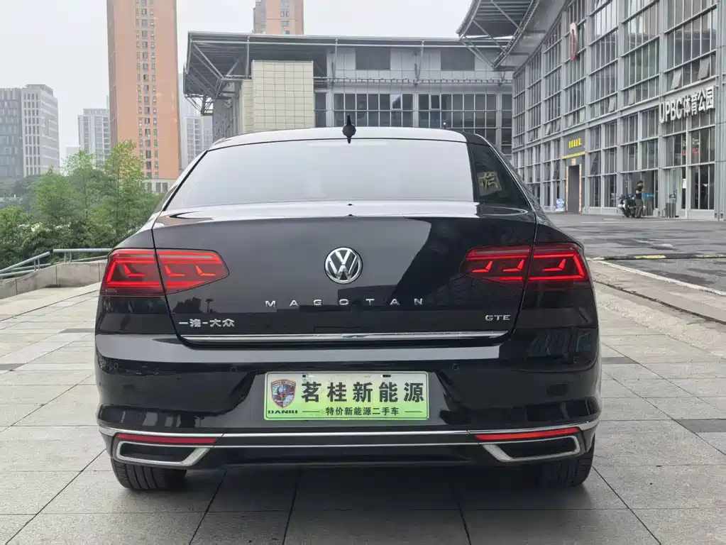 Volkswagen Magotan GTE PHEV 2020 — фото 5