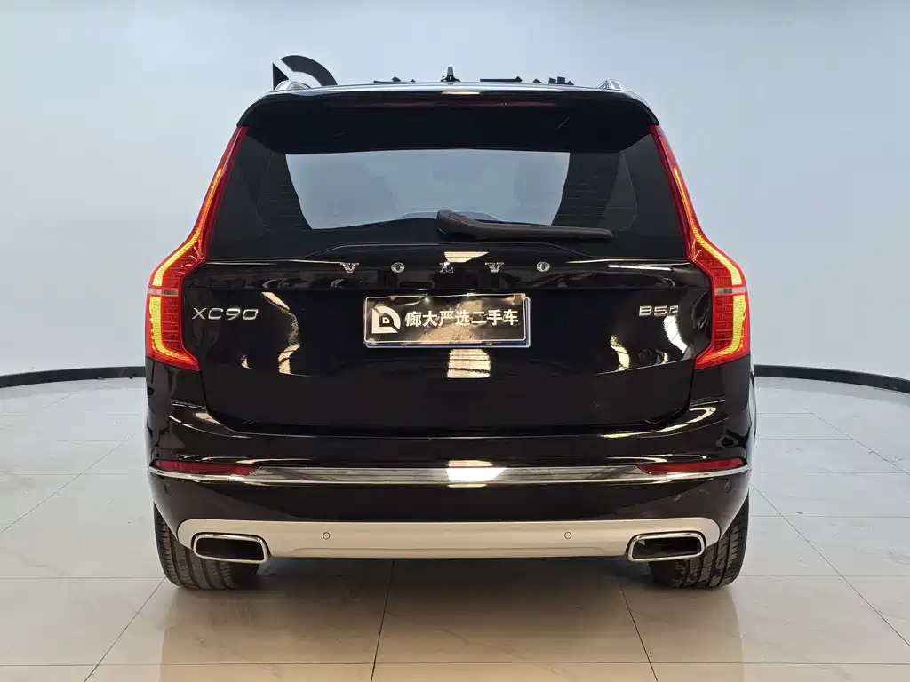 Volvo XC90 2020 — фото 15