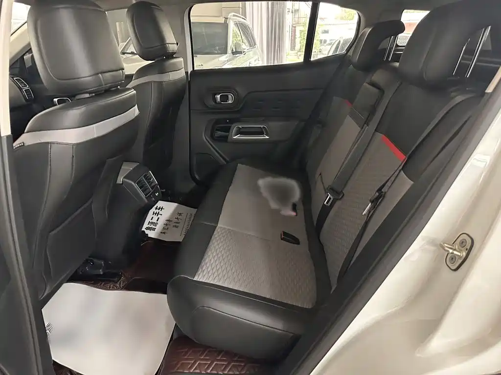 Citroën C5 Aircross 2017 — фото 13