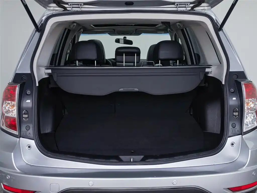 Subaru Forester 2012 — фото 16