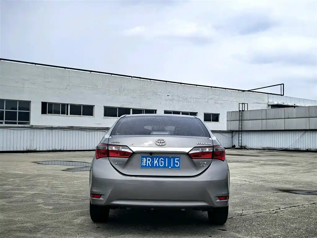Toyota Corolla 2018 — фото 13