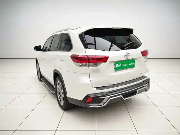 Toyota Highlander 2019