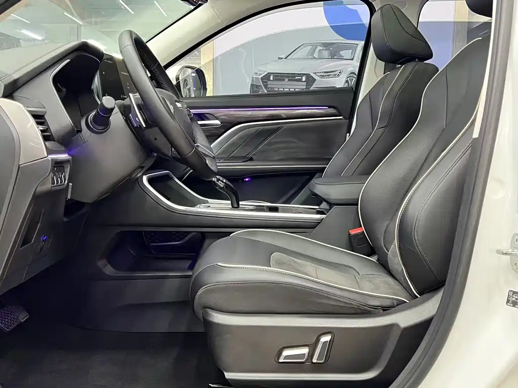 Haval H6 2023 — фото 15