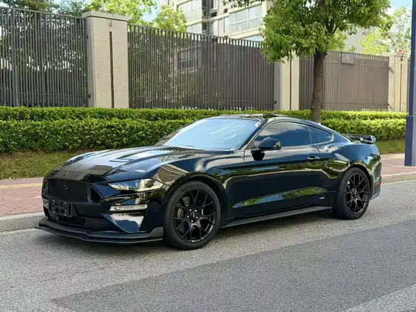 Ford Mustang 2021
