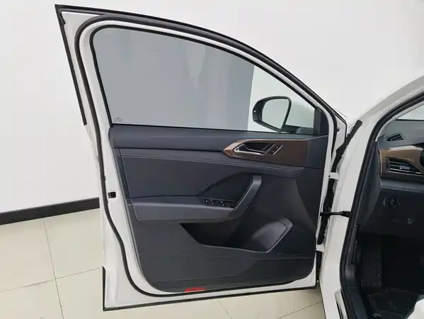 Volkswagen Tharu 2022