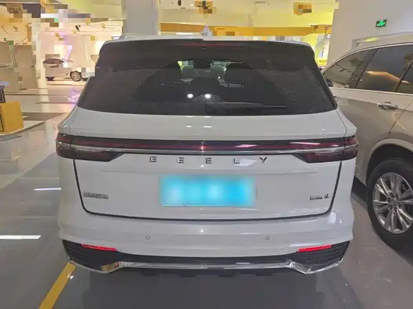 Geely Xingyue L 2024