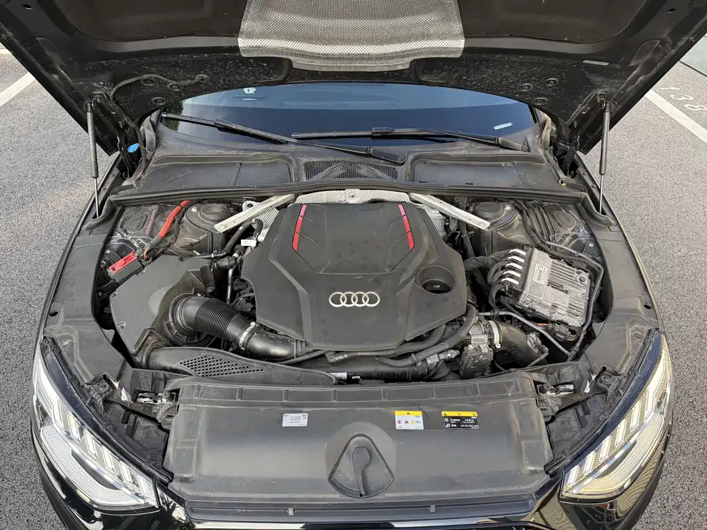Audi S4 2023 — фото 13