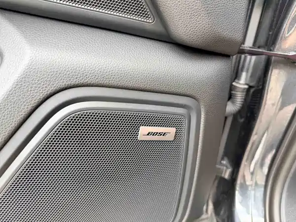 Porsche Macan 2022