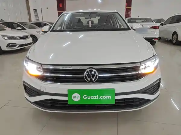 Volkswagen Bora 2024
