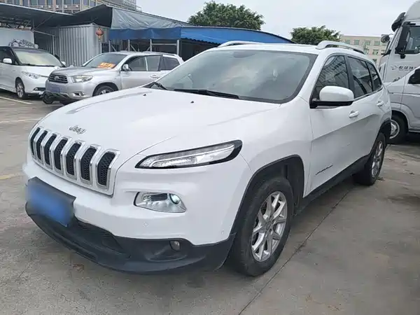 Jeep Cherokee 2016
