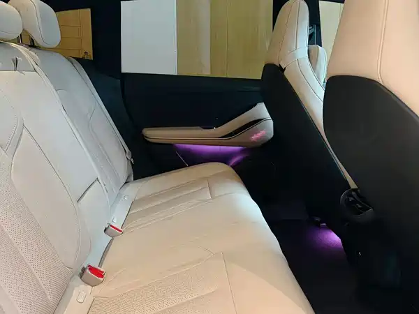 NIO ET5T 2024