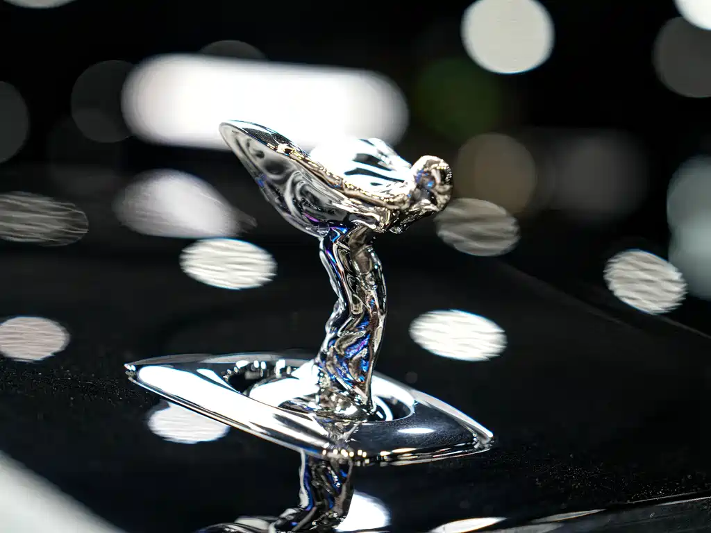 Rolls-Royce Phantom 2024 — фото 9