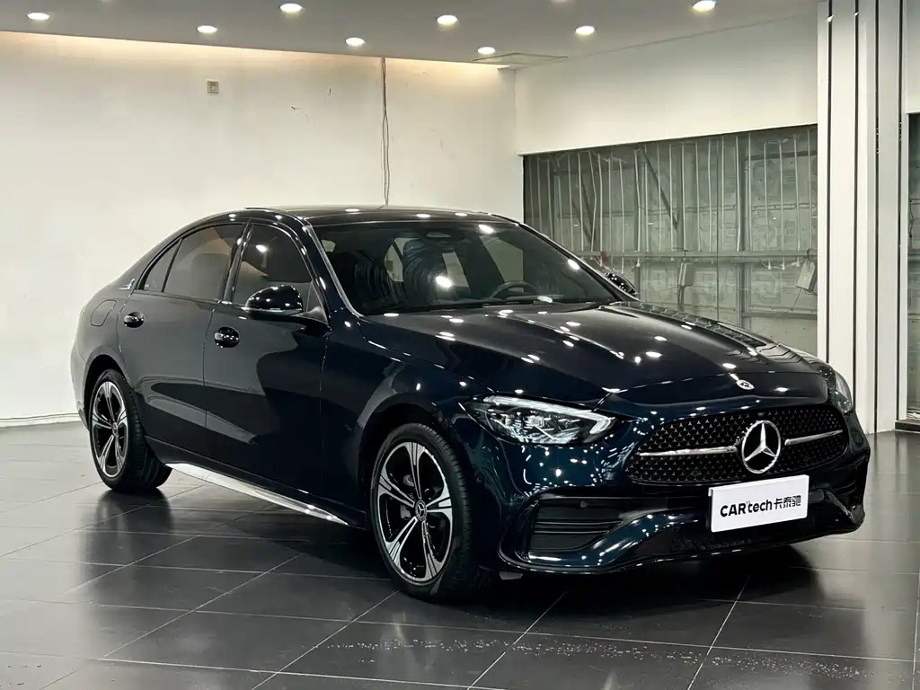 Mercedes-Benz C-Class 2022 — фото 3