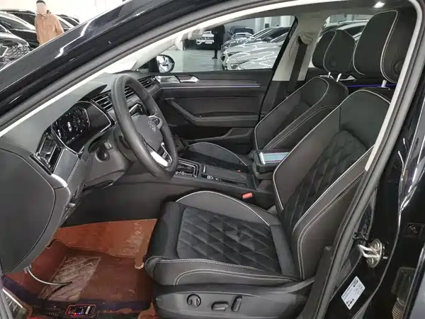 Volkswagen Magotan PHEV 2022