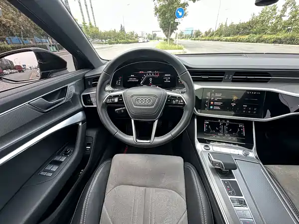 Audi A6L 2023