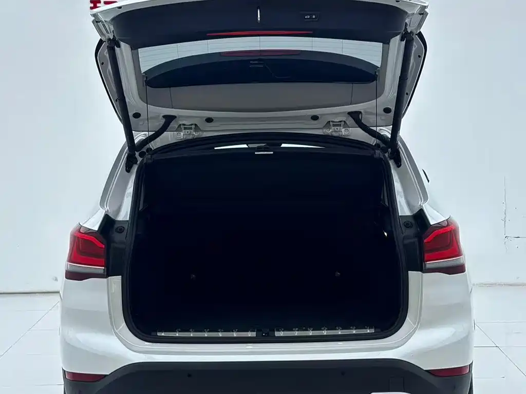 BMW X1 2022 — фото 13
