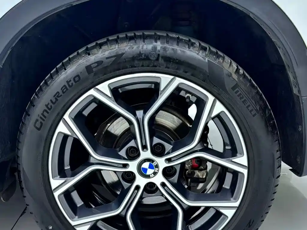 BMW X1 2022 — фото 12
