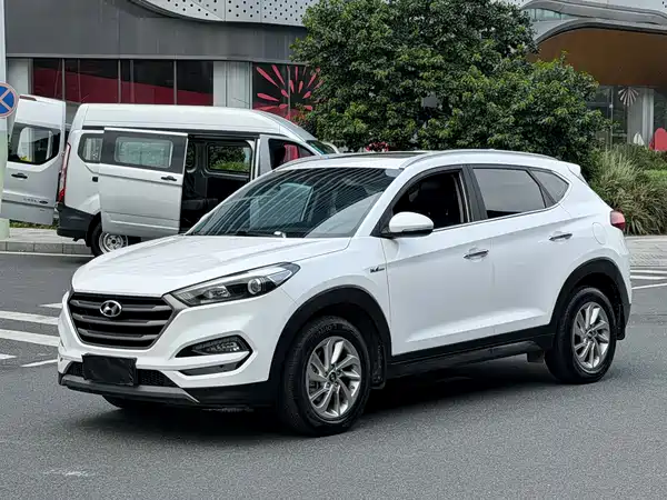 Hyundai Tucson 2015