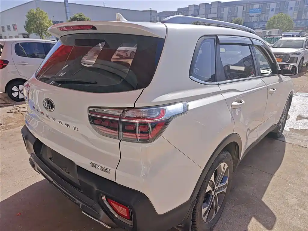 Kia Sportage 2021 — фото 6