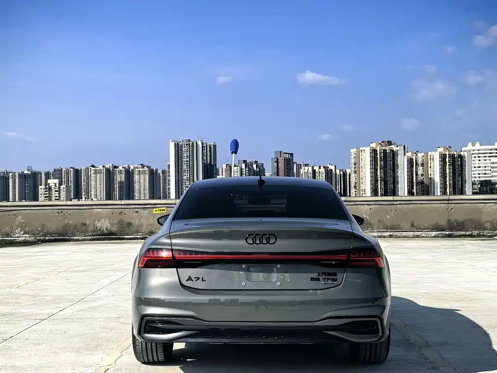 Audi A7L 2026 — фото 22