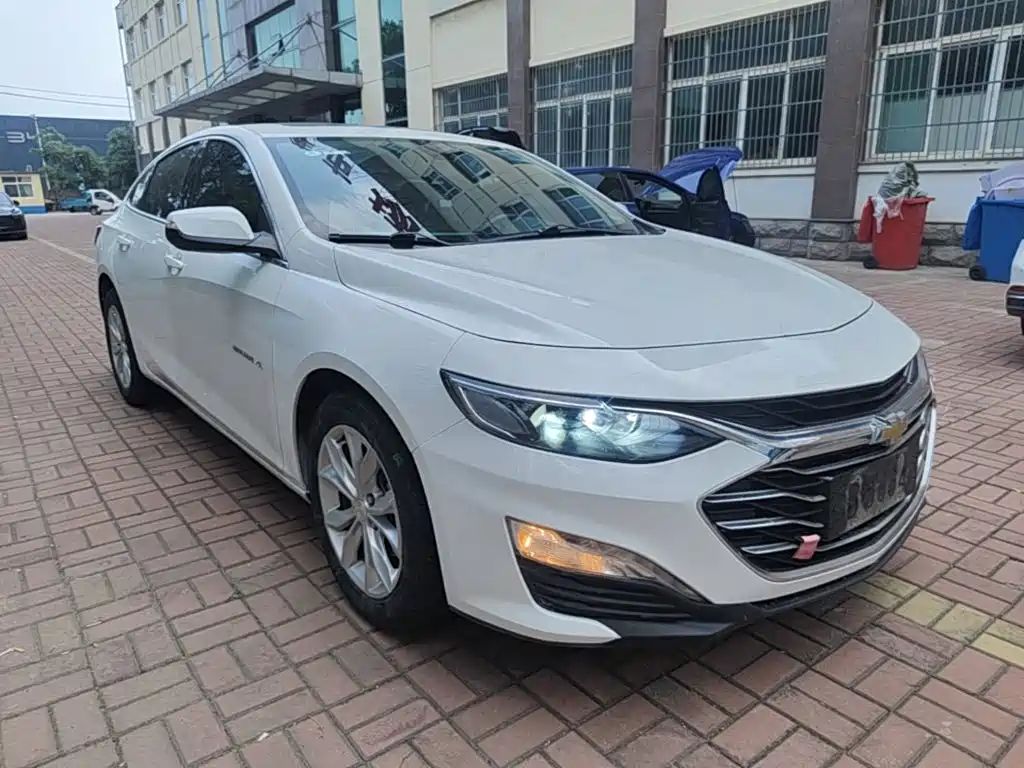 Chevrolet Malibu XL 2022 — фото 4