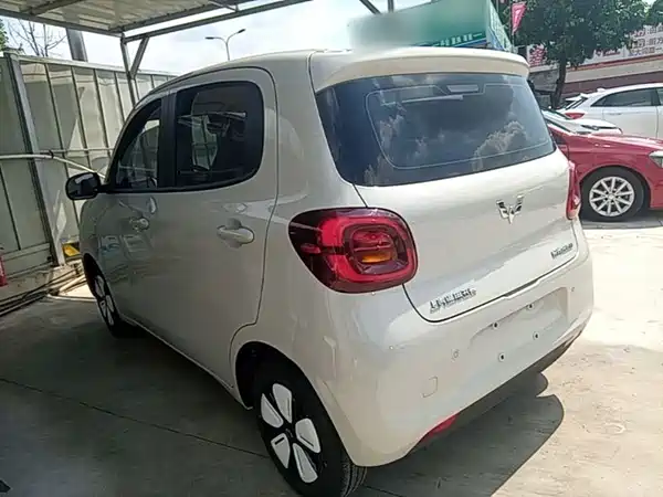 Wuling Hongguang MINIEV 2025