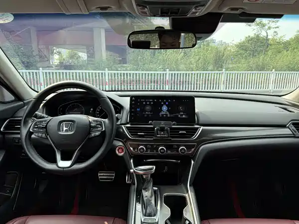 Honda Accord 2022