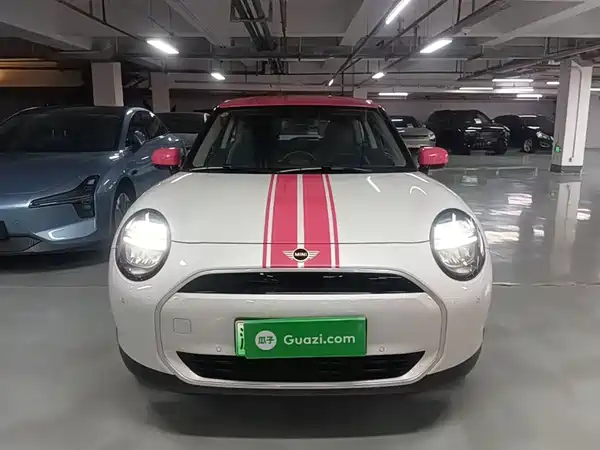 MINI Cooper 2025