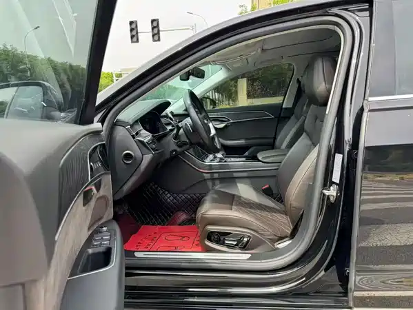 Audi A8 2021