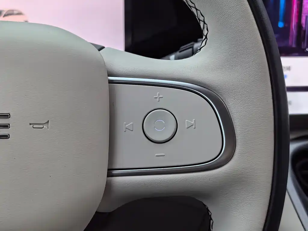Geely Galaxy Starwish 2024 — фото 27