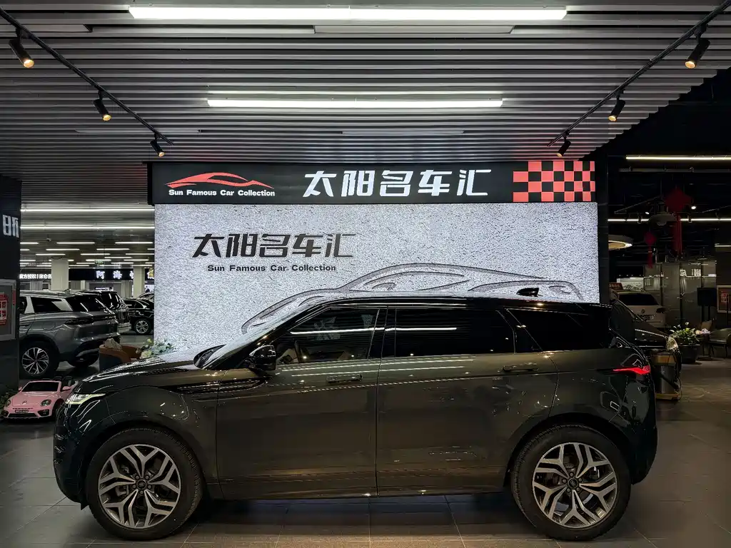 Land Rover Evoque 2022 — фото 5